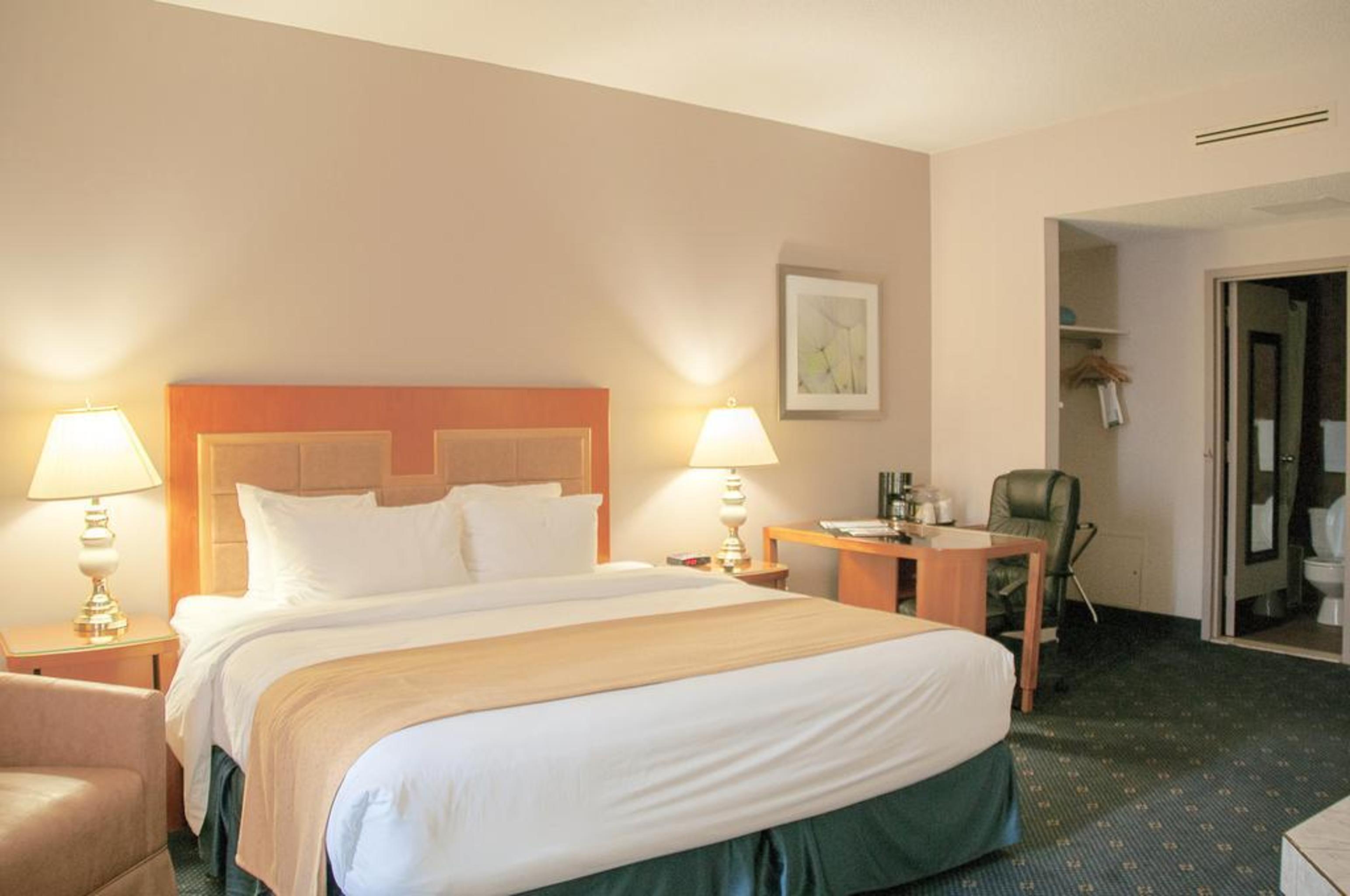 Lelux Hotel Montreal Exterior photo