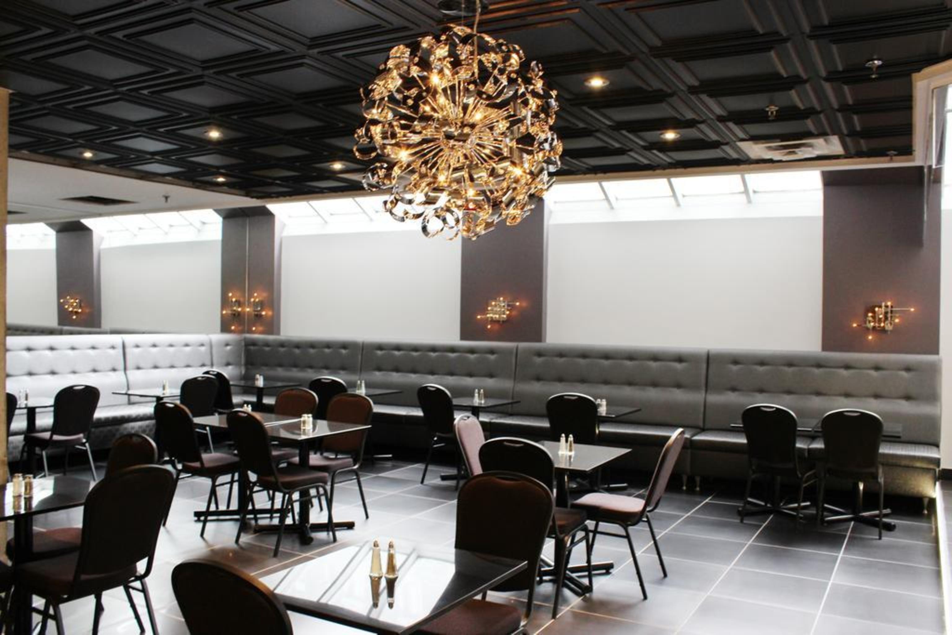 Lelux Hotel Montreal Exterior photo