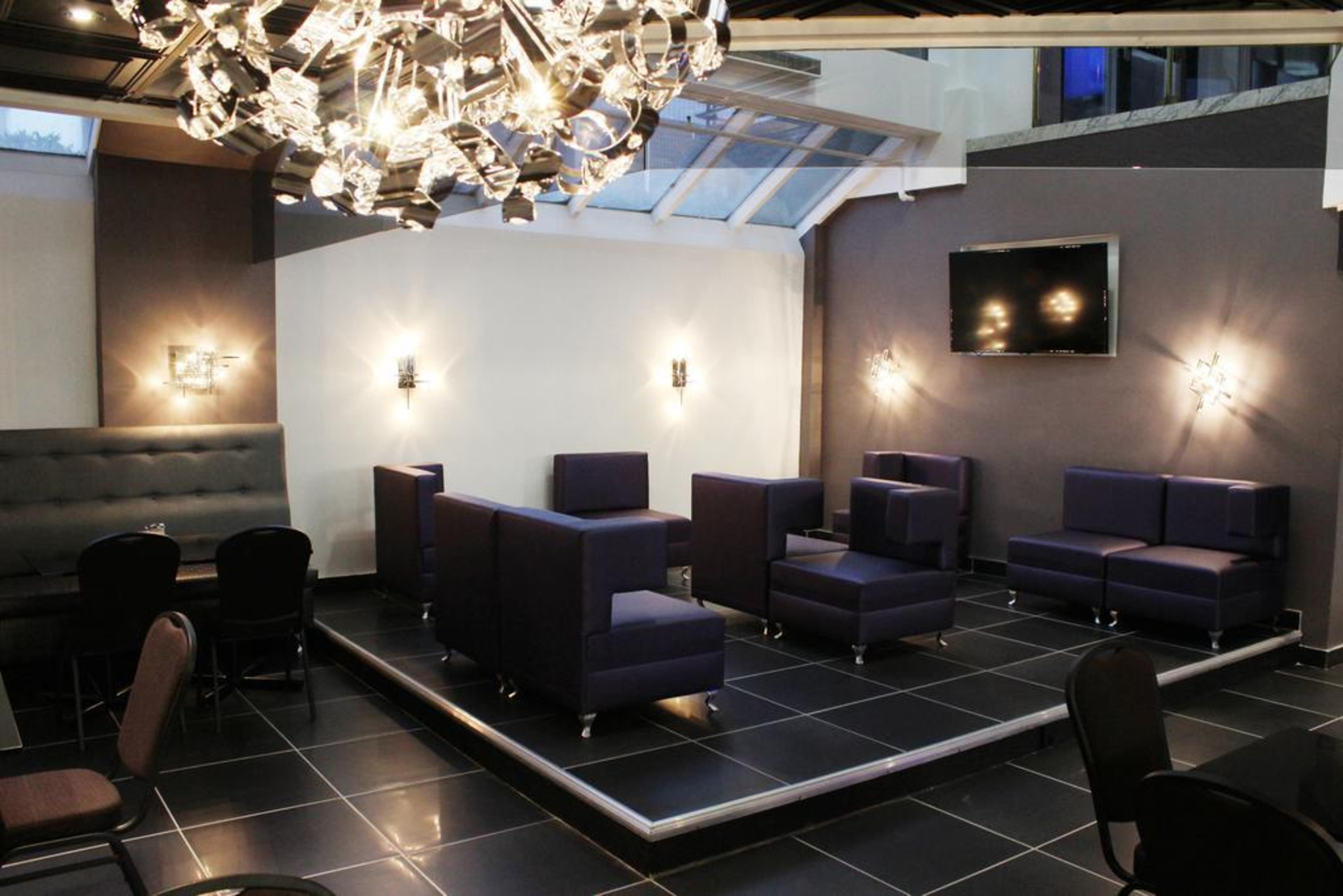 Lelux Hotel Montreal Exterior photo