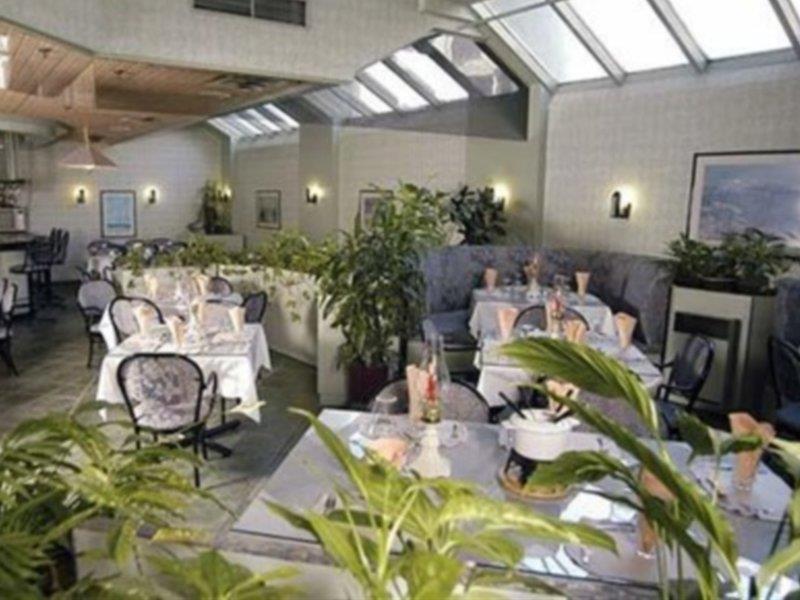 Lelux Hotel Montreal Restaurant photo