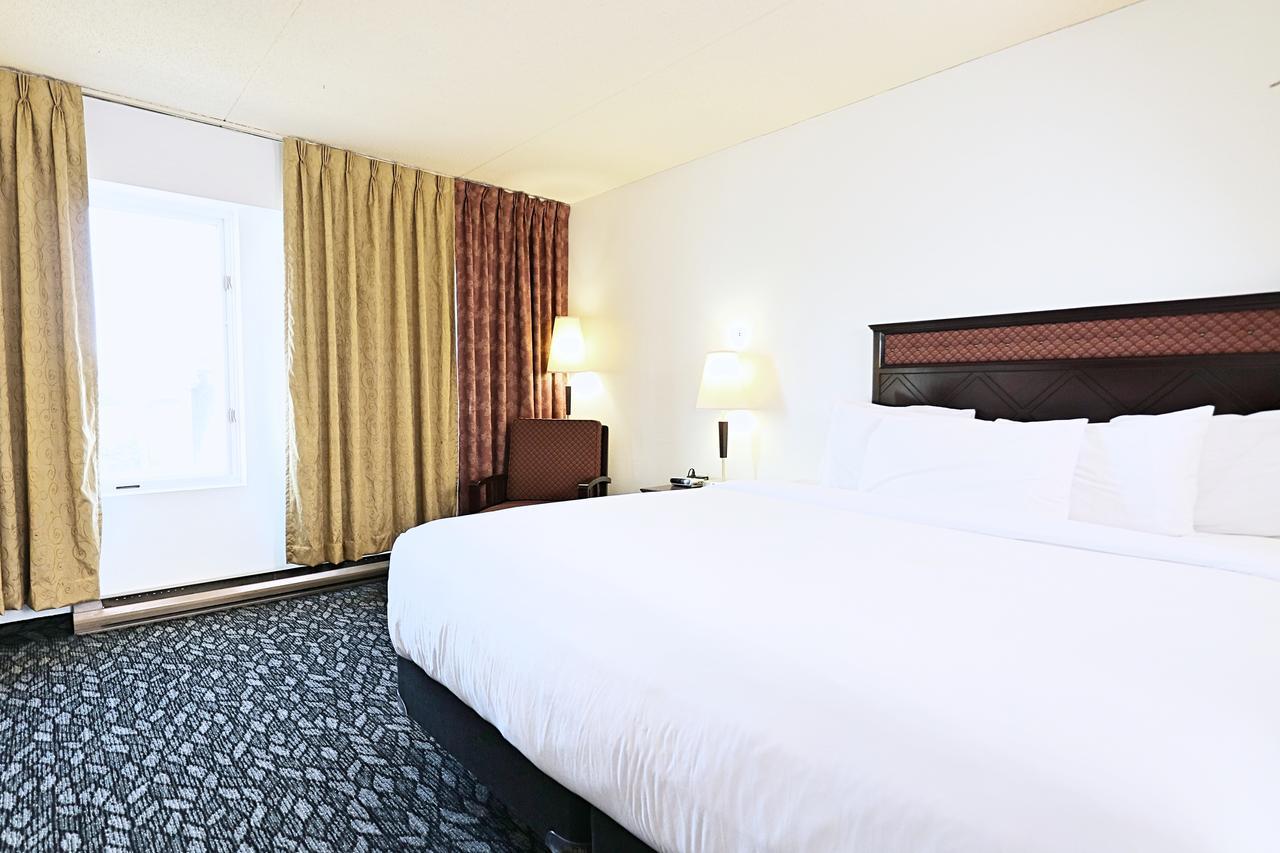 Lelux Hotel Montreal Exterior photo